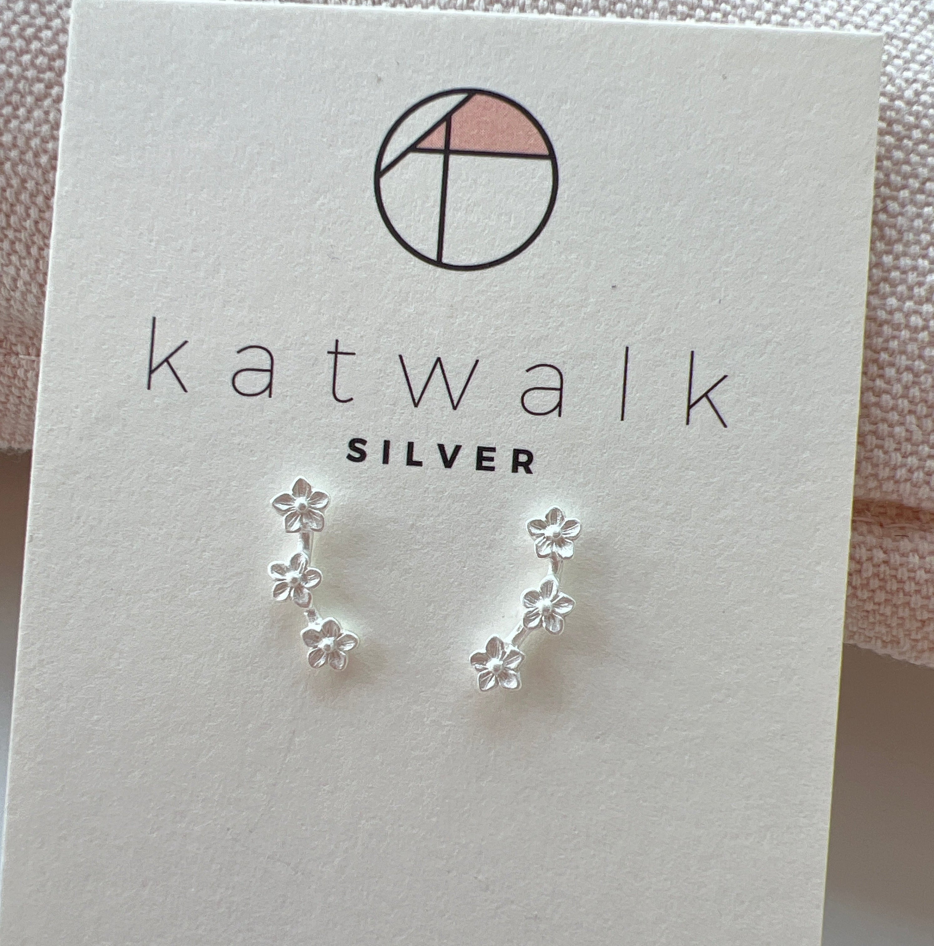 EARRINGS 3 BLOSSOMS SILVER - MintMouse (Unicorner Concept Store)