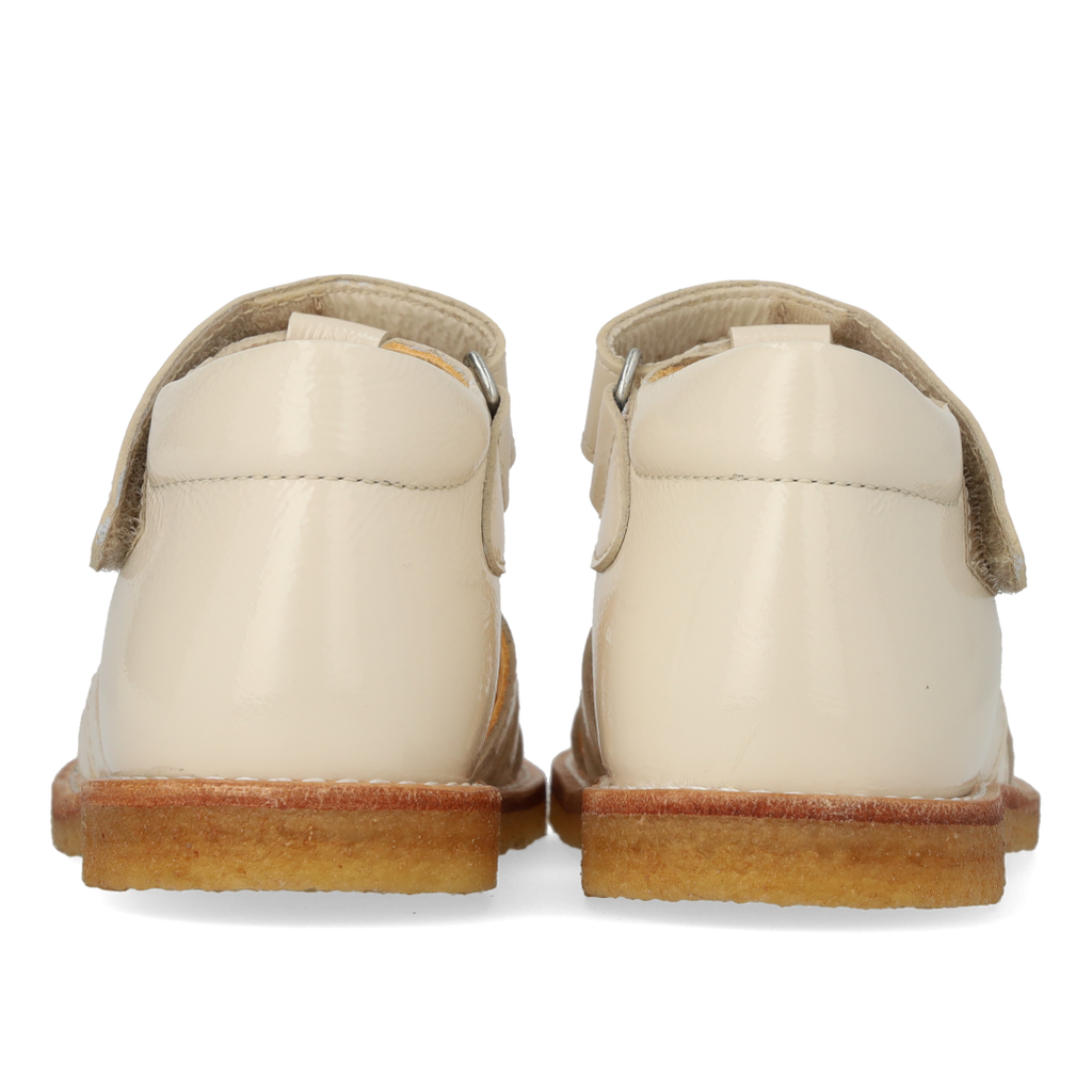 (0572-101) Starter heart sandal with velcro closure Buttermilk - MintMouse (Unicorner Concept Store)