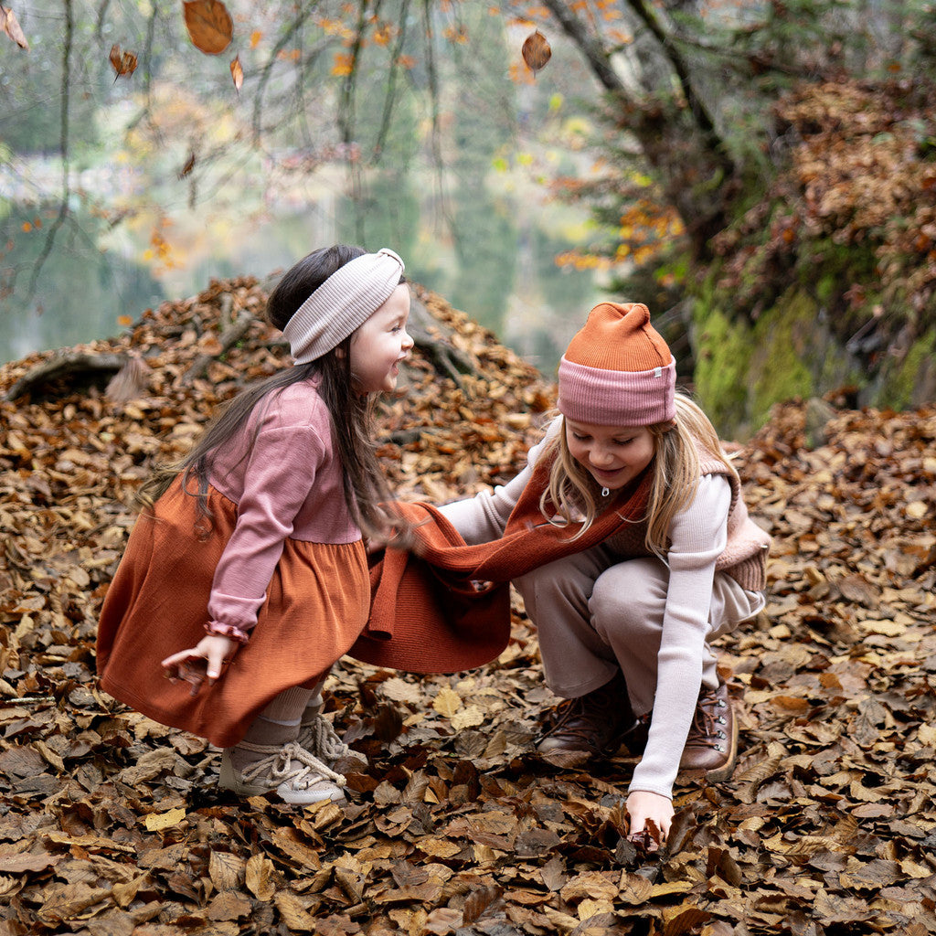 (10004) Arvid-contrast - Merino wool - rust - MintMouse (Unicorner Concept Store)