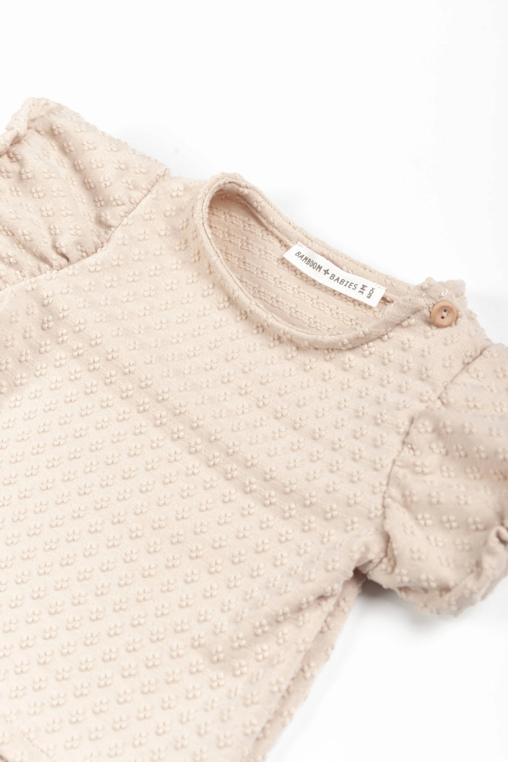 Short-sleeved balloon sleeve shirt - ALMOND CREAM 273 - MintMouse (Unicorner Concept Store)