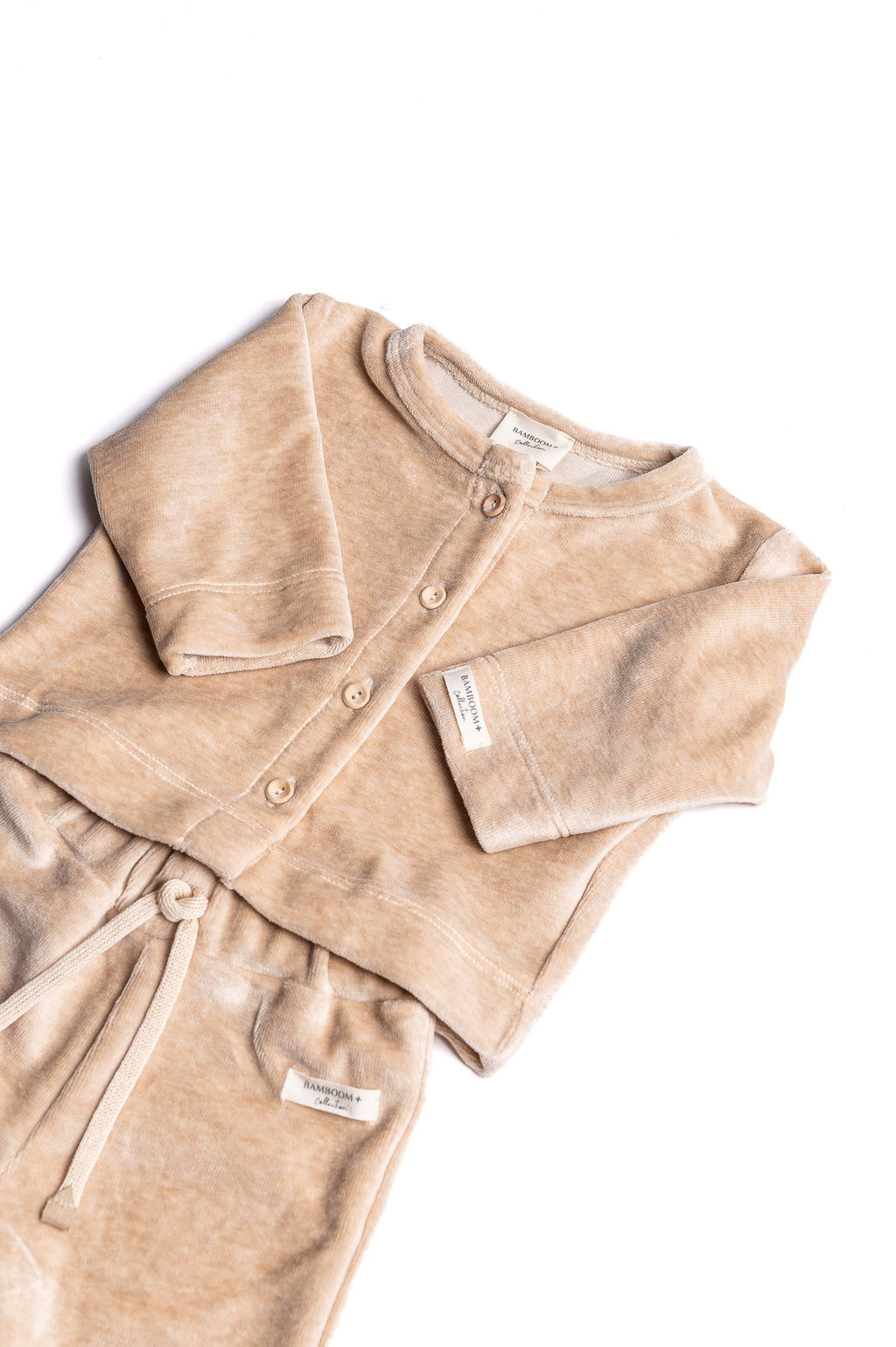 Bamboom Twinset Velvet Sand 444 lifestyle
