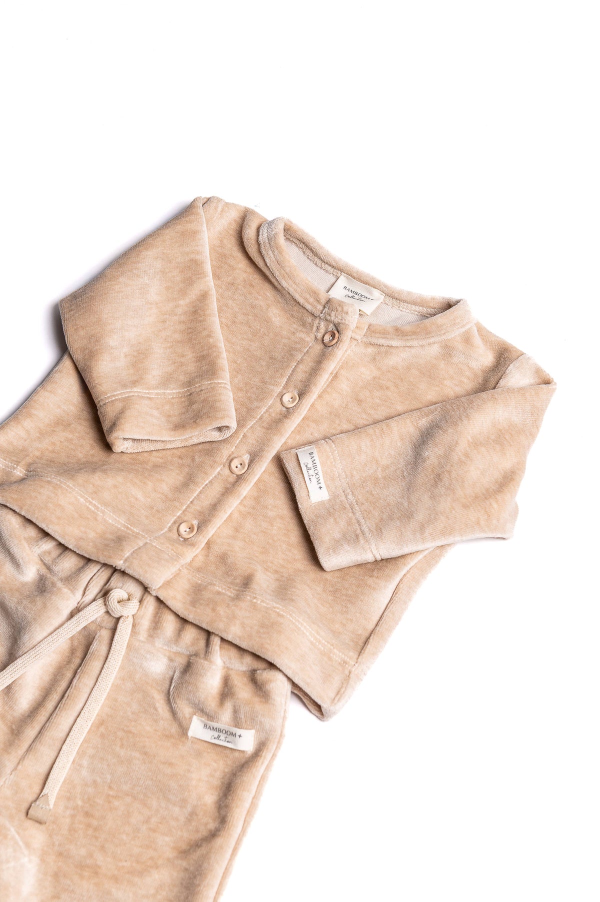 Bamboom Twinset Velvet Sand 444 lifestyle