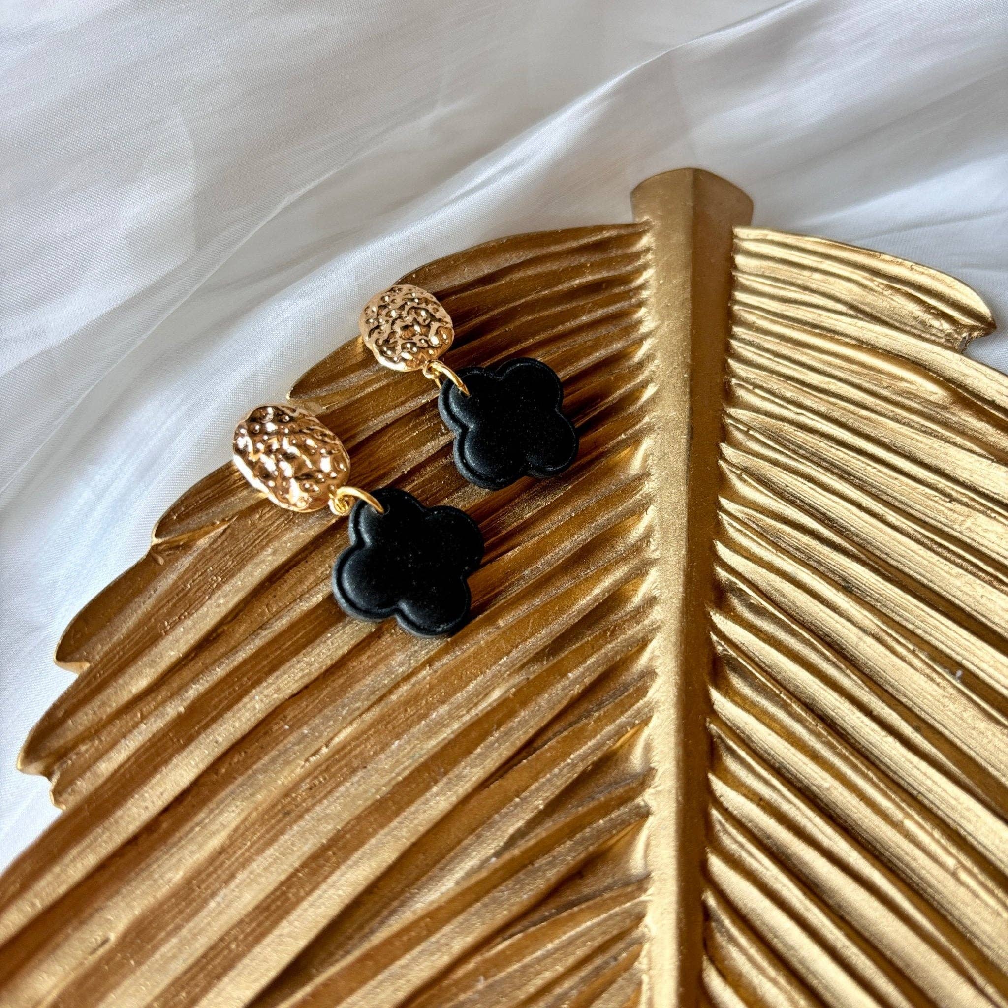 PURE CLOVER DROP - EARRINGS: Sable - MintMouse (Unicorner Concept Store)