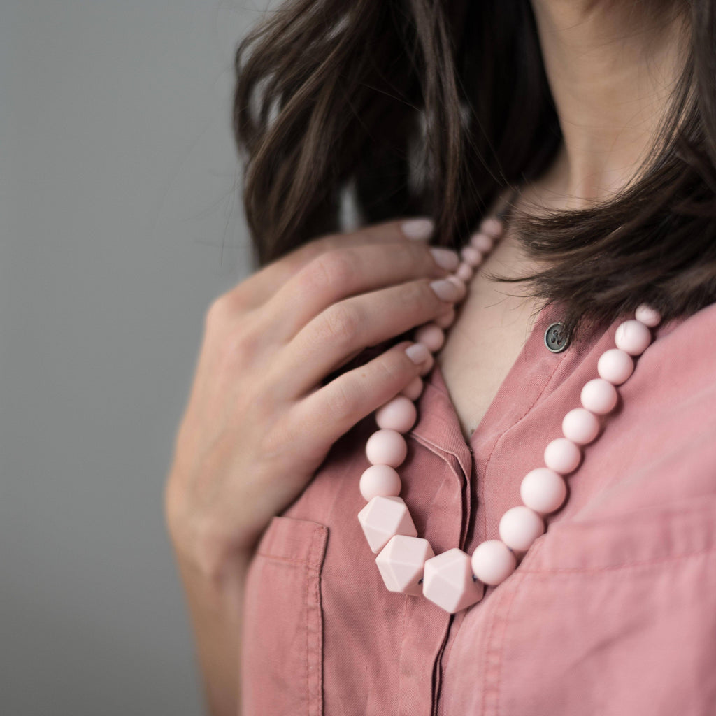 Constance maternity necklace: Round Beads - MintMouse (Unicorner Concept Store)