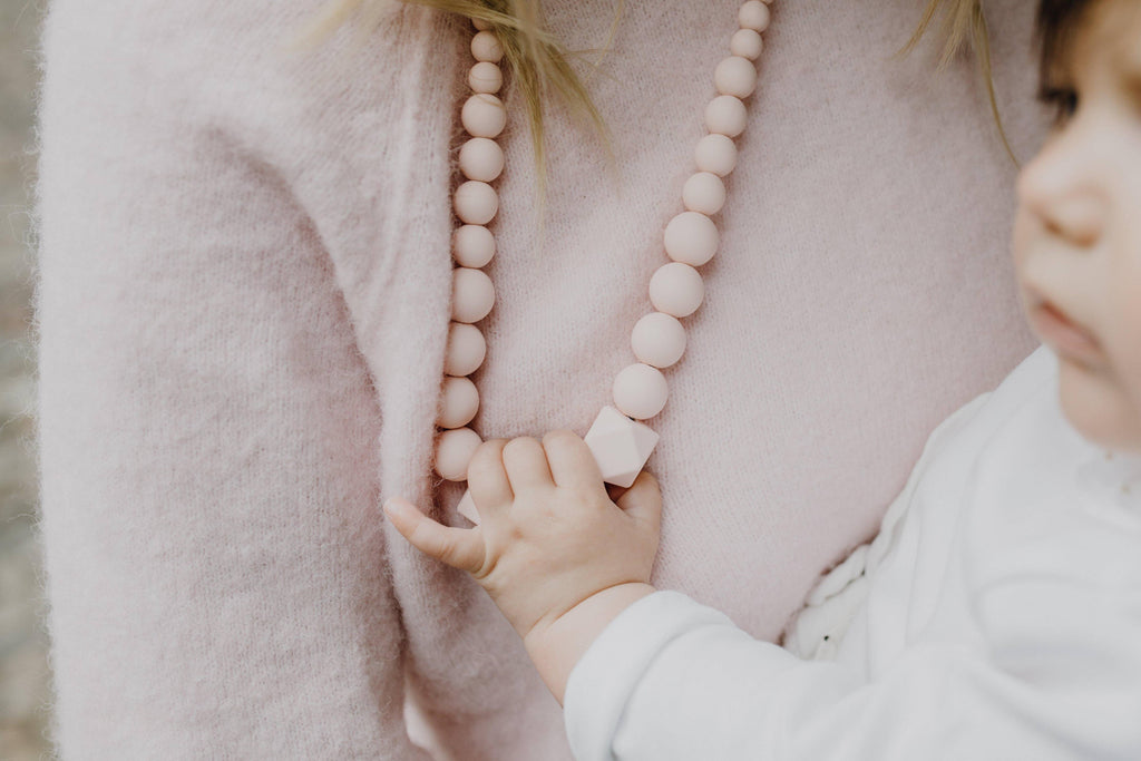 Constance maternity necklace: Round Beads - MintMouse (Unicorner Concept Store)
