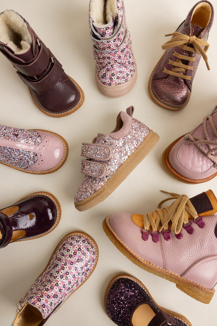 Sparkling glitter sneaker with suede trim - Mauve Forma Paulo - MintMouse (Unicorner Concept Store)