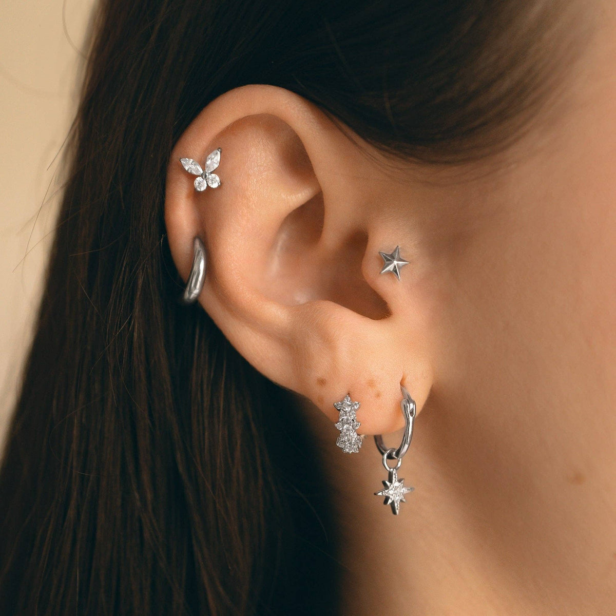 Enya mini hoop earrings: Gold Plated / The pair