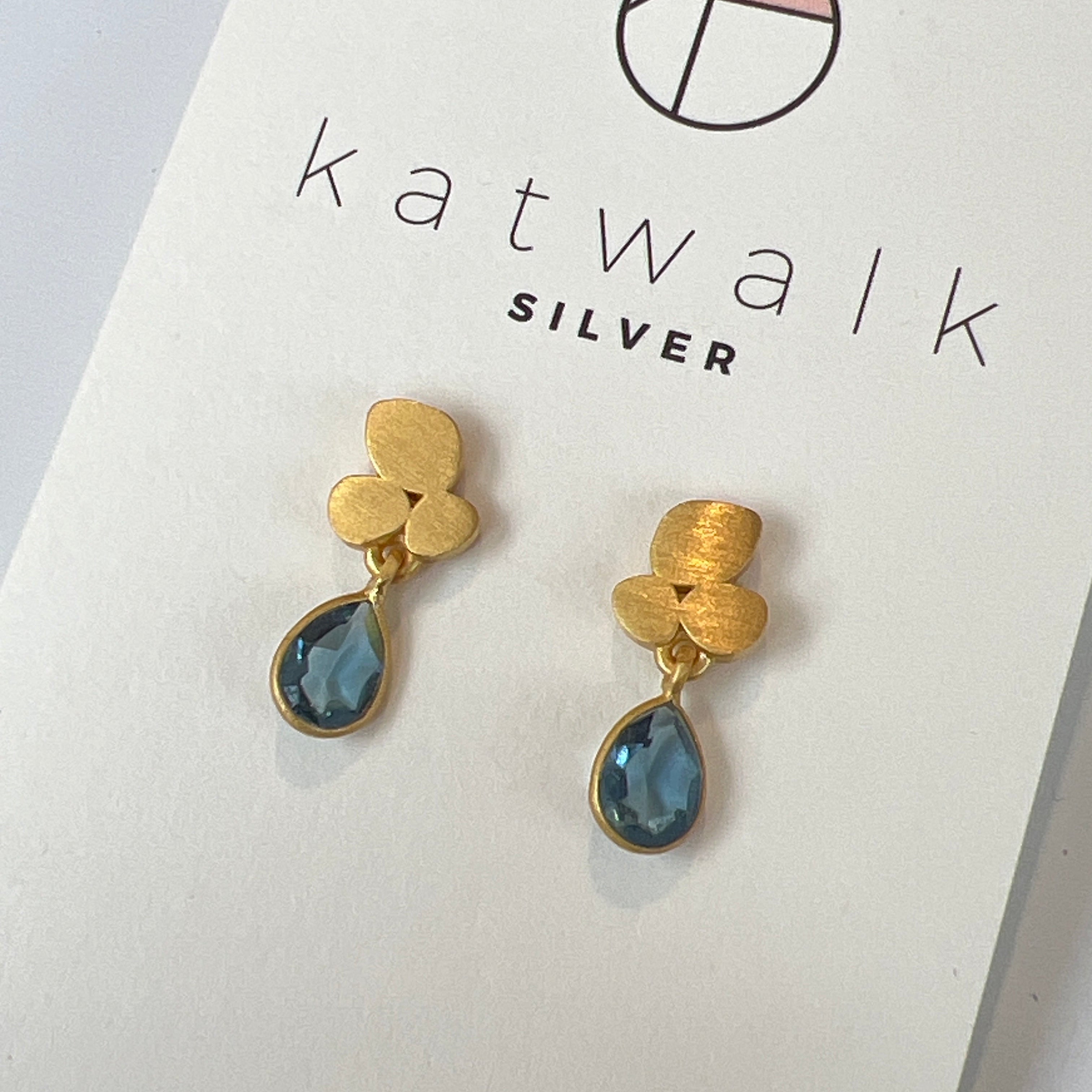 EARRING LITTLE FLOWER IOLITE HYDRO - MintMouse (Unicorner Concept Store)