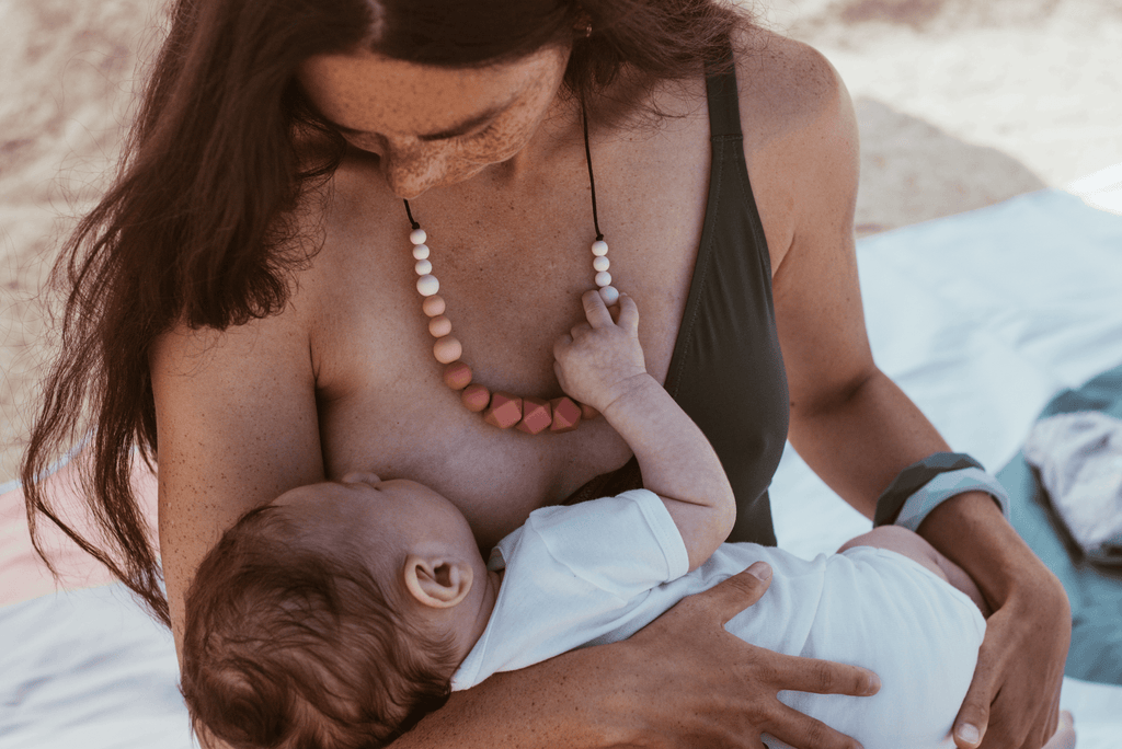 Solène | Breastfeeding, wearing and teething jewelry: Terracotta (Terracota-Nude-Pearl Pink) - MintMouse (Unicorner Concept Store)