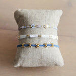 Miyuki bracelet with daisy flower facet and pearl light blue