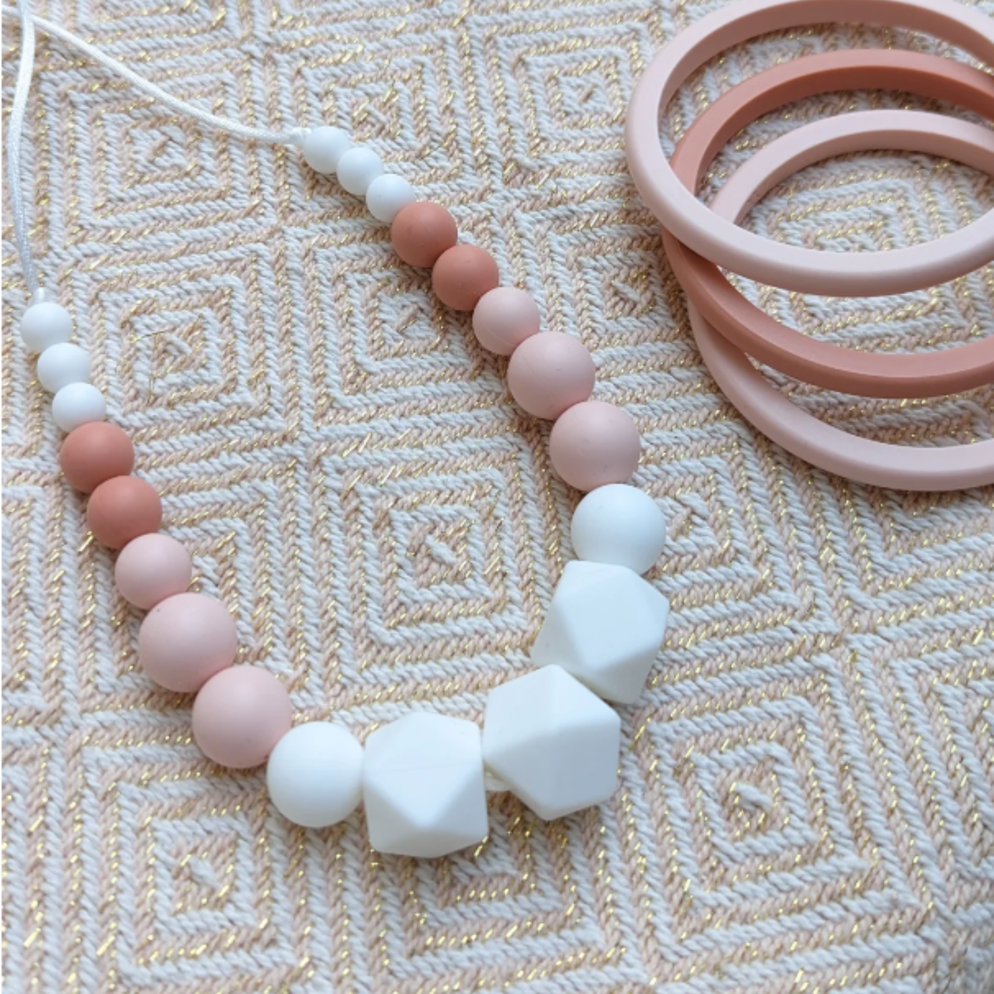 Sunset Lover | Nursing, Wearing and Teething Collar - MintMouse (Unicorner Concept Store)