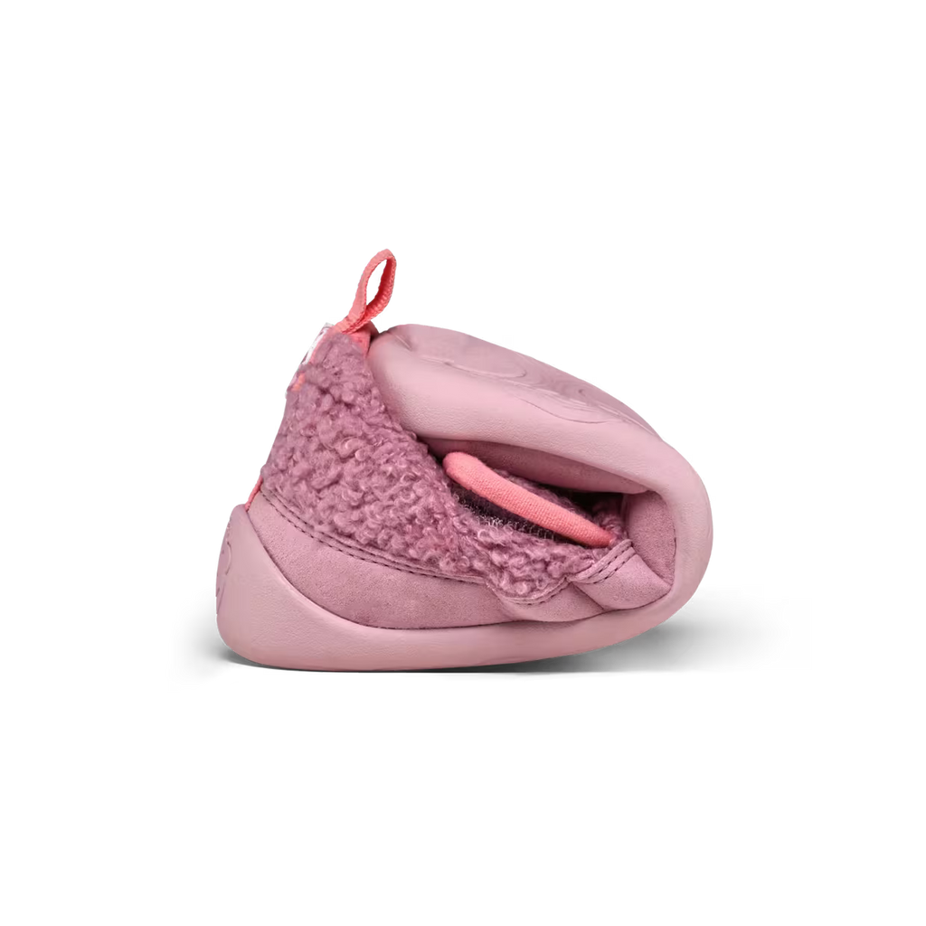 (01492-40176) Slipper Vegan Fleecy Otter - MintMouse (Unicorner Concept Store)