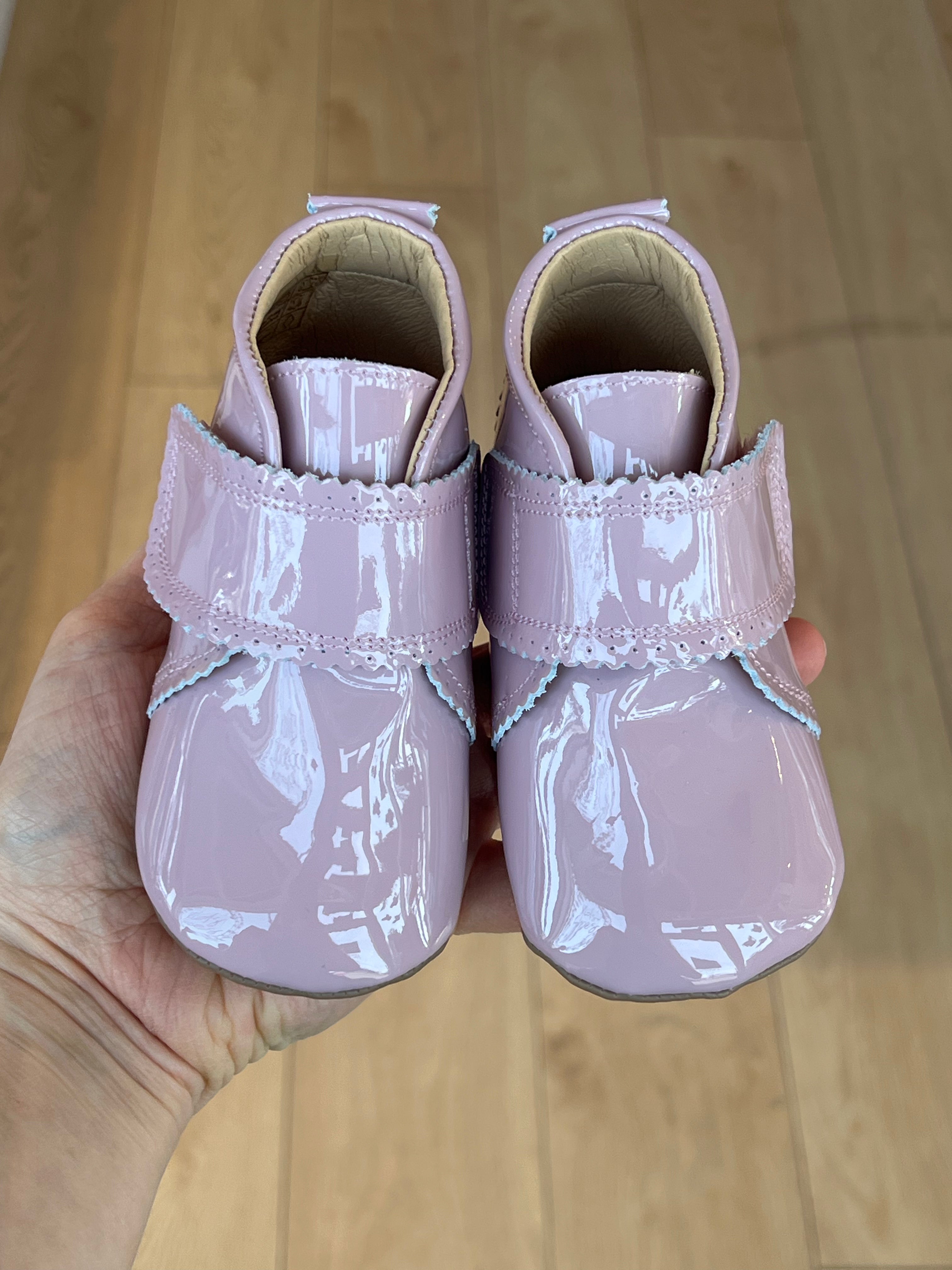 (PM1004) Pom Pom slippers - Scallops Dusty Rose Patent - MintMouse (Unicorner Concept Store)