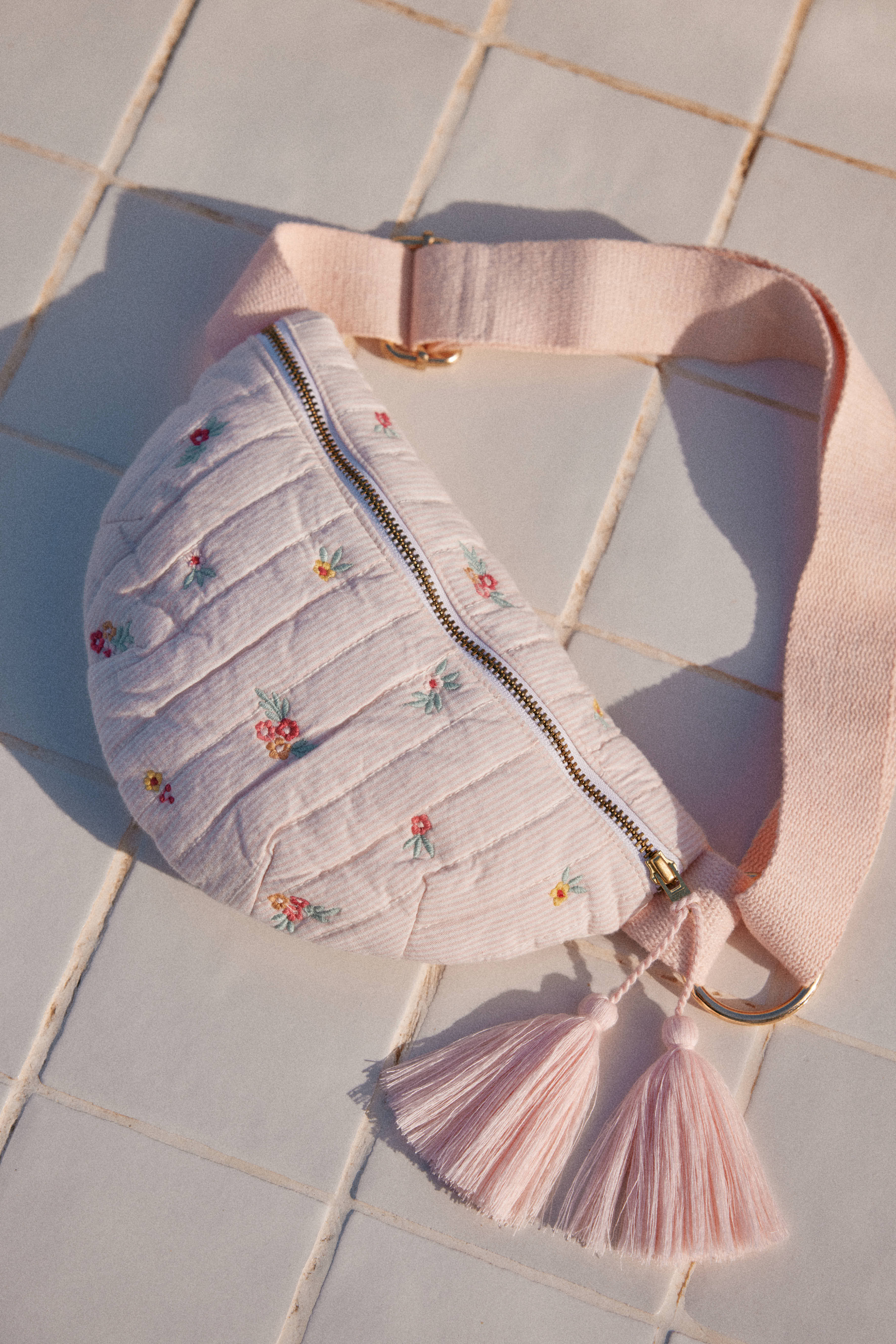Waist Bag Body - Pink Bouquet Stripes - MintMouse (Unicorner Concept Store)
