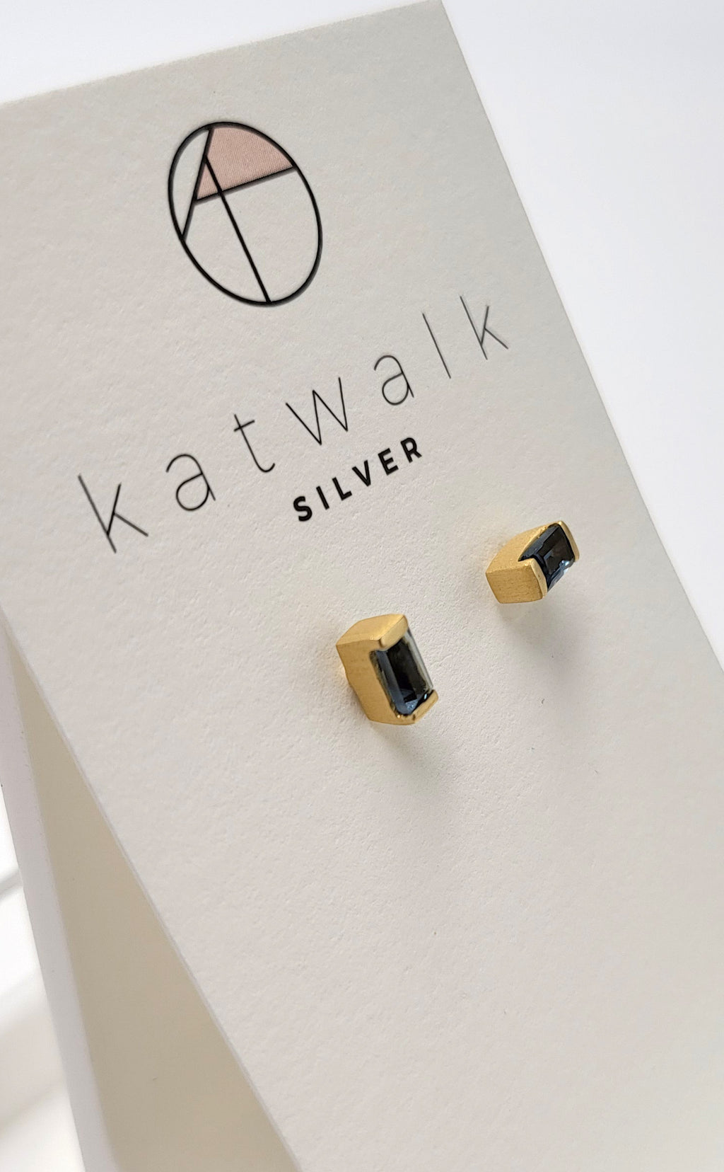 Earrings Square with stone gold 1st Iolite Hydro - MintMouse (Unicorner Concept Store)