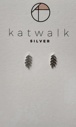 Earrings leaf silver