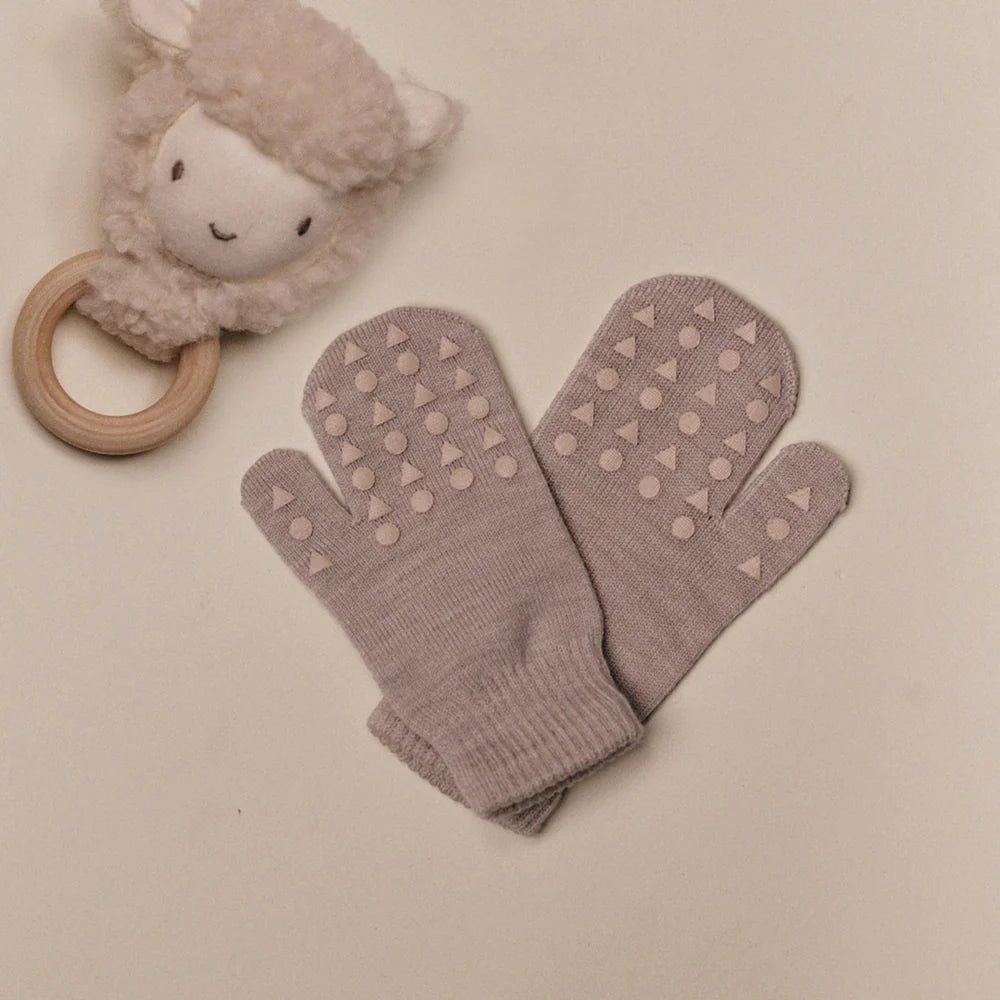 Mittens with non-slip grip for babies and toddlers-Merino Wool Sand