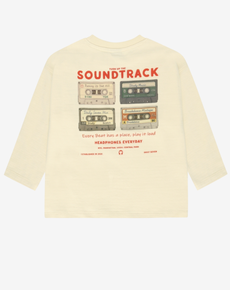 (920405-2020) Daily Seven - T-shirt Longsleeve Backprint - Sandshell