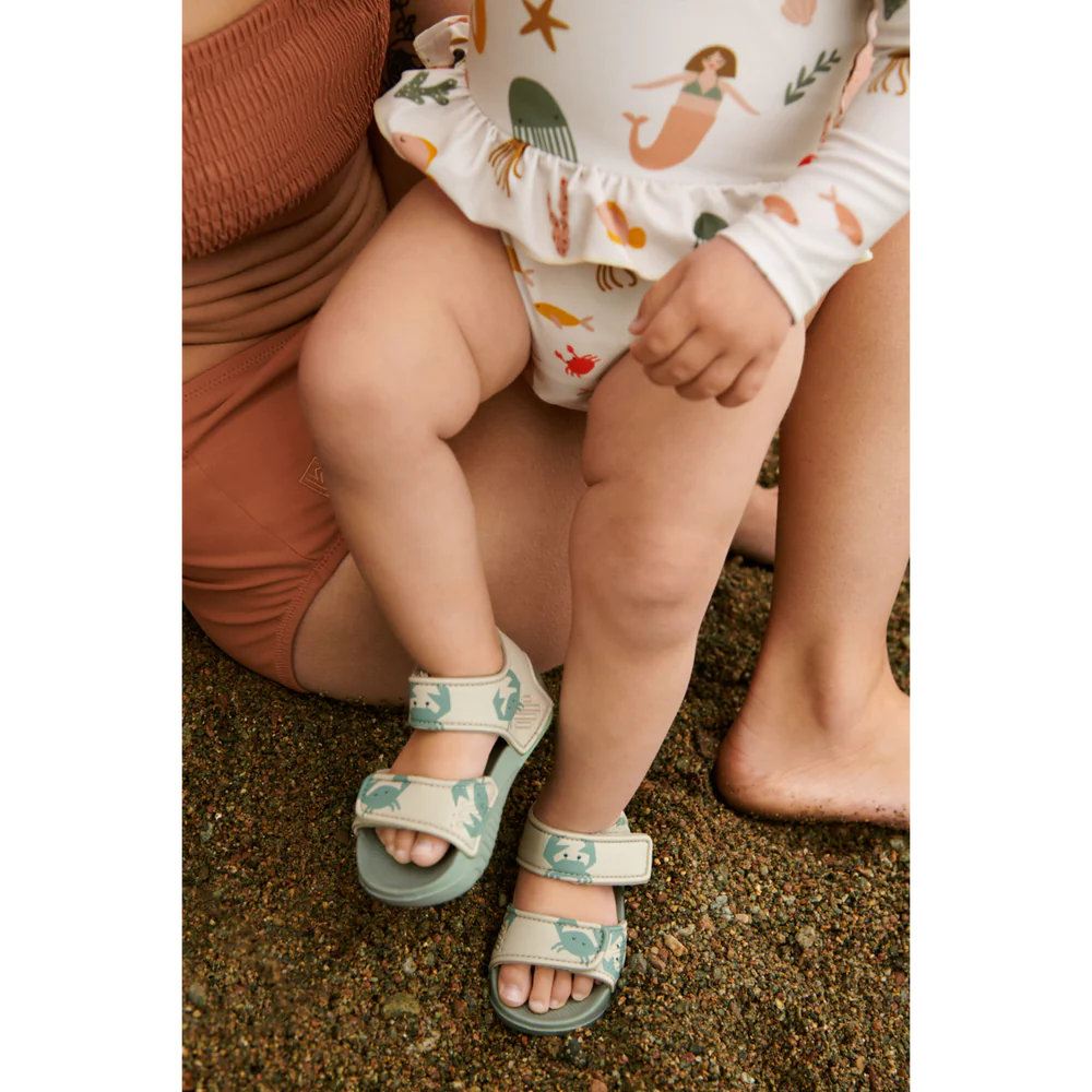 (LW17656) Liewood Blumer Sandal Crab Sandy