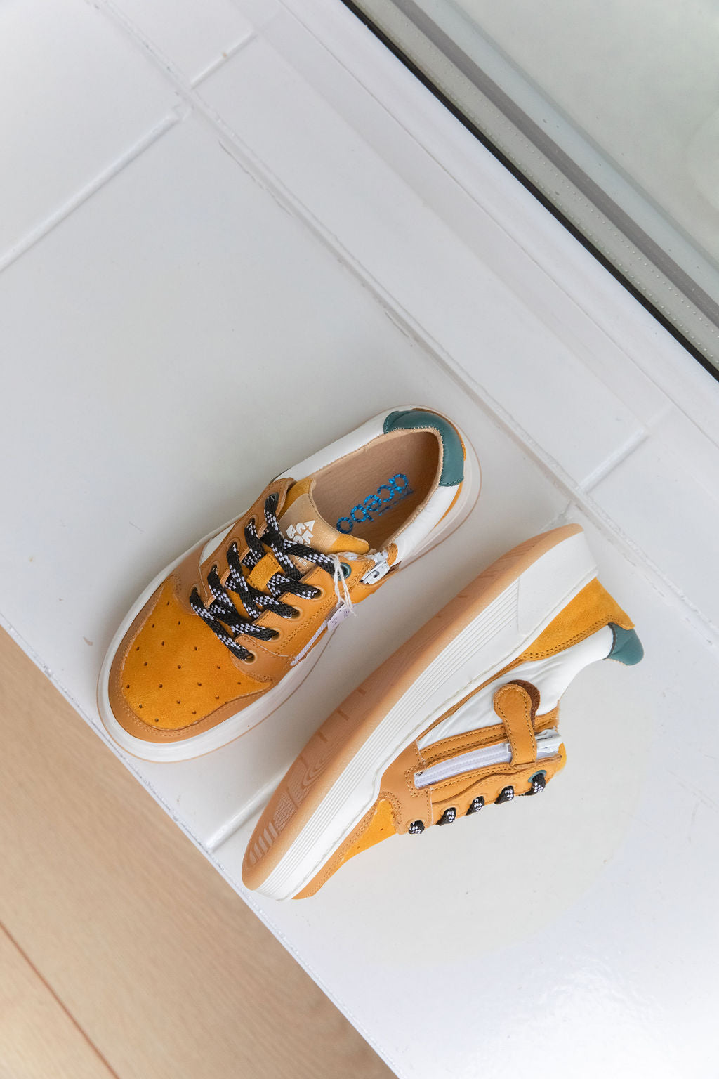 (80056) Low trainers Mustard - MintMouse (Unicorner Concept Store)