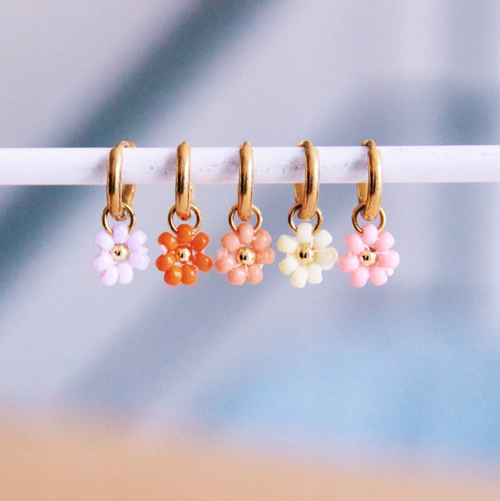 Stainless steel hoop earrings with daisy flower - yellow - MintMouse (Unicorner Concept Store)