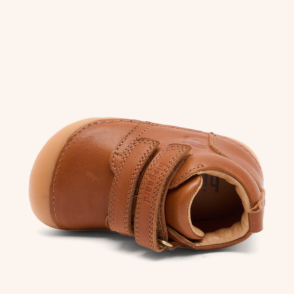 Bisgaard Barefoot Carter cognac detail