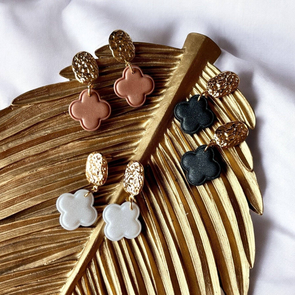 PURE CLOVER DROP - EARRINGS: Sable