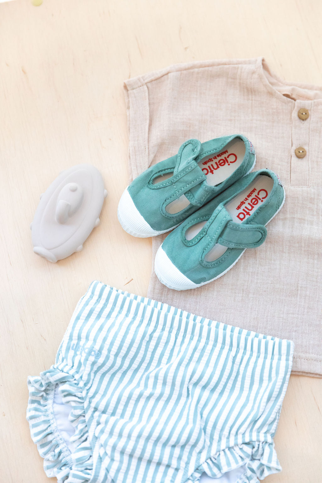 77777-189 Cienta fabric  Open shoe - Albhaca - MintMouse (Unicorner Concept Store)