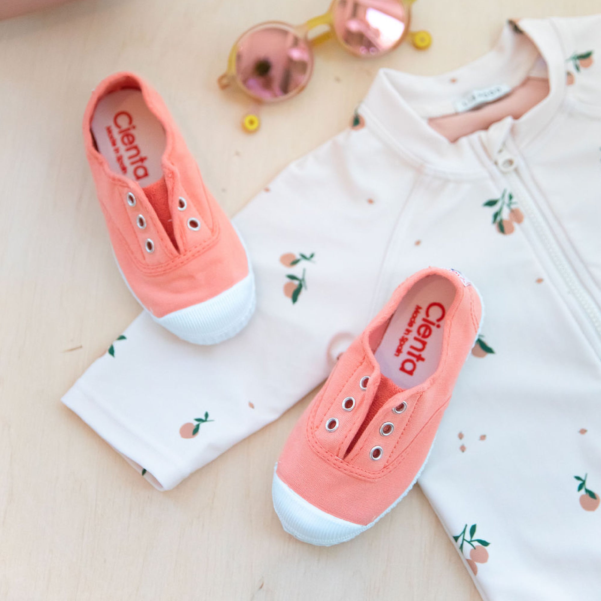 70997-191 Cienta Peach - MintMouse (Unicorner Concept Store)