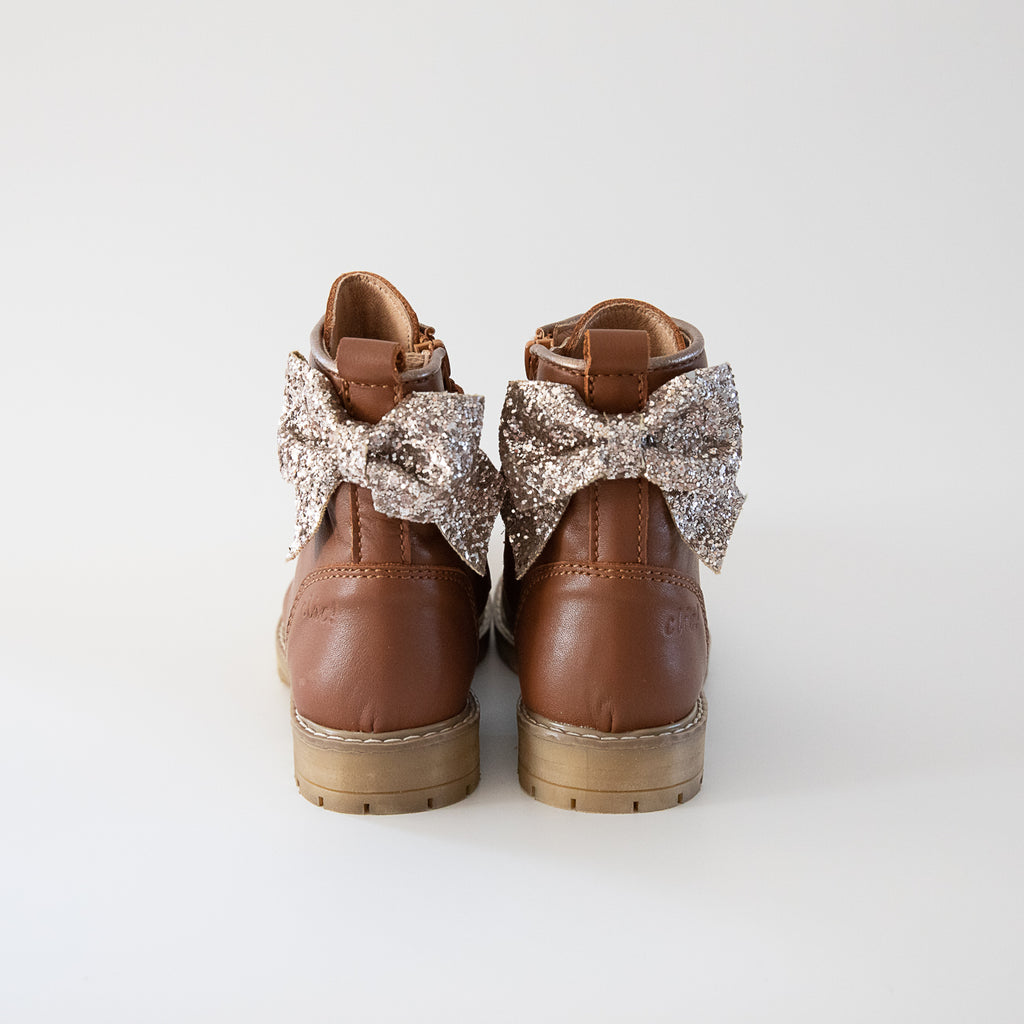 Cognac Glitter bow CLIC shoes (CL-2023-GC / CL-20233 ) - MintMouse (Unicorner Concept Store)