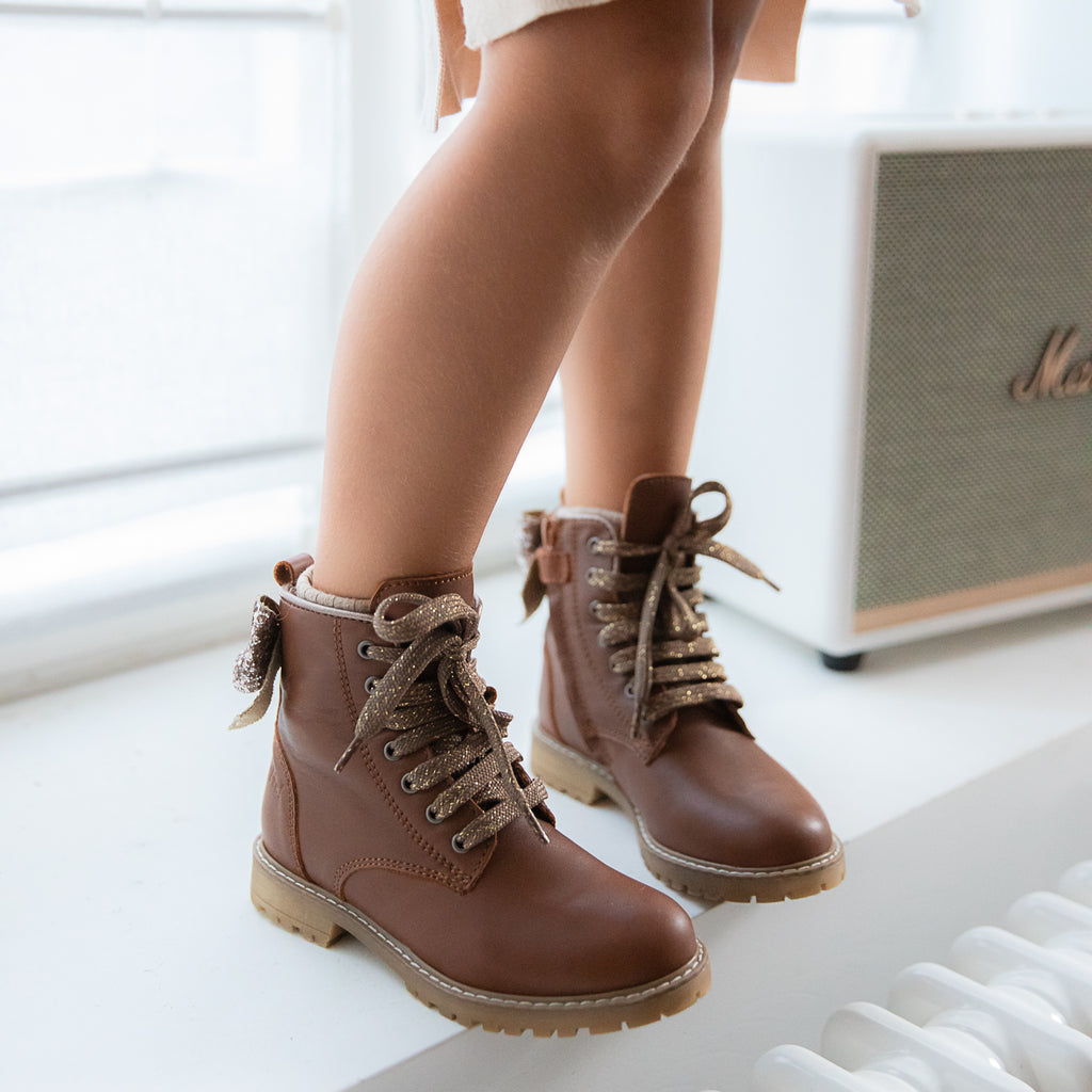 Cognac Glitter bow CLIC shoes (CL-2023-GC / CL-20233 ) - MintMouse (Unicorner Concept Store)