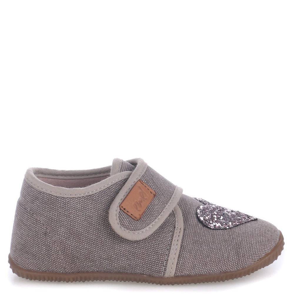 (EK5000A-10) Emel slippers - Sparkly Grey heart