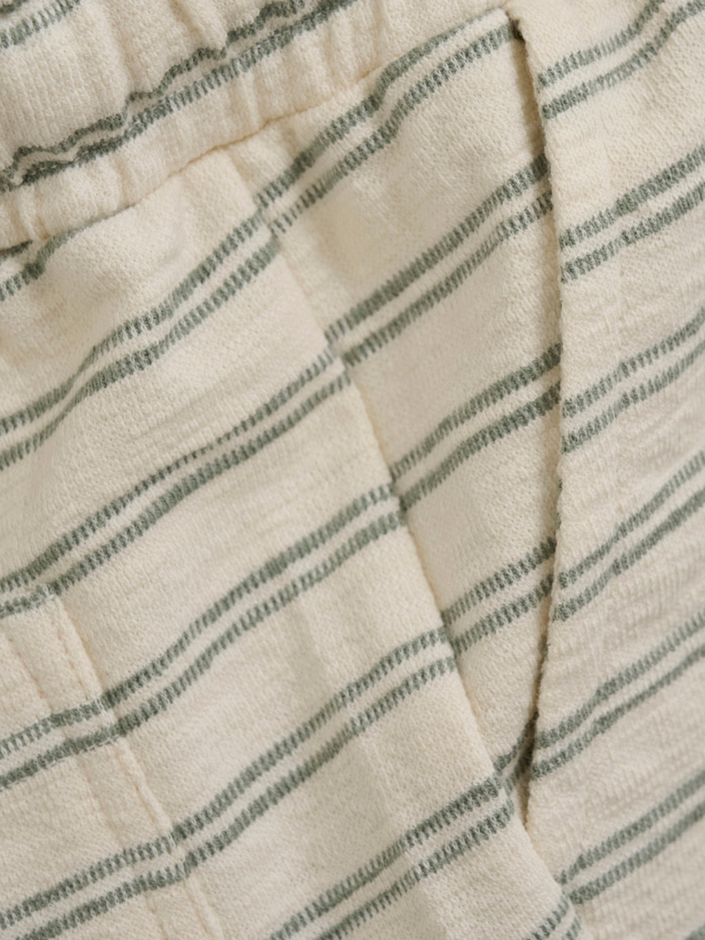 (230445) Shorts Stripes - Eggnog - MintMouse (Unicorner Concept Store)