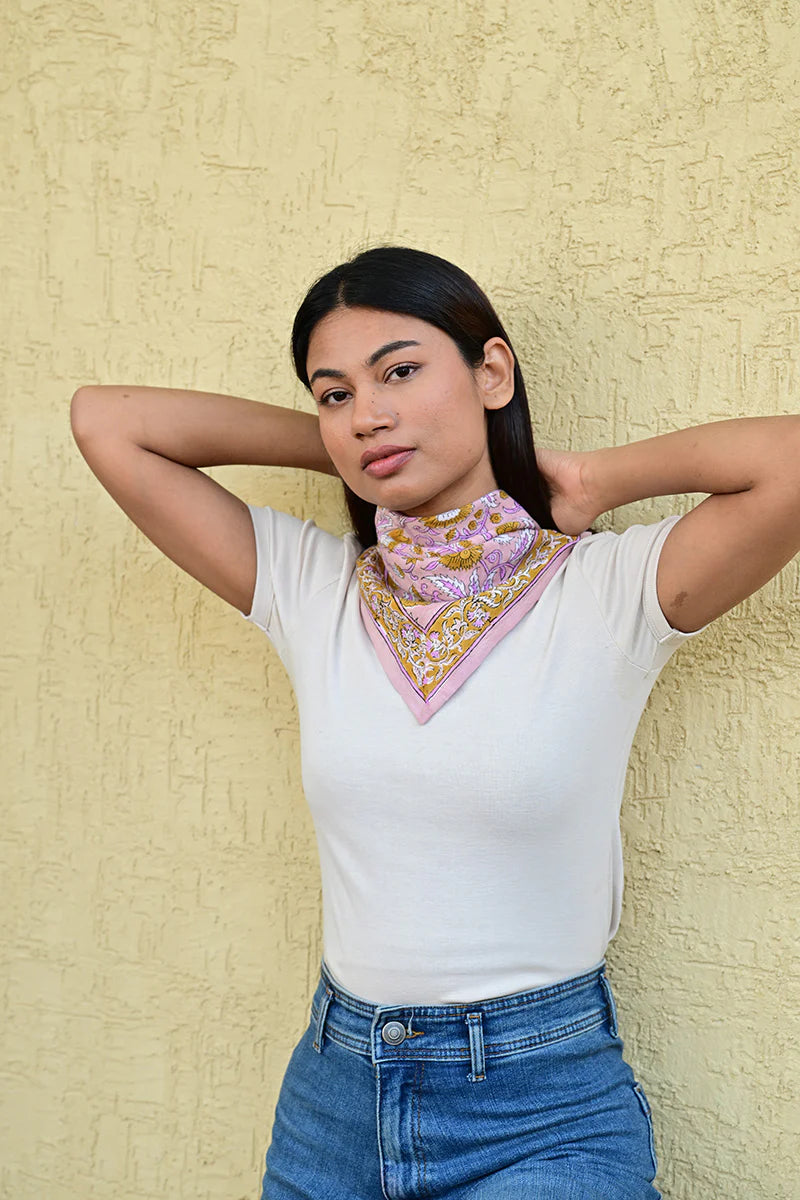 Scarf Small N°112 Rose - MintMouse (Unicorner Concept Store)