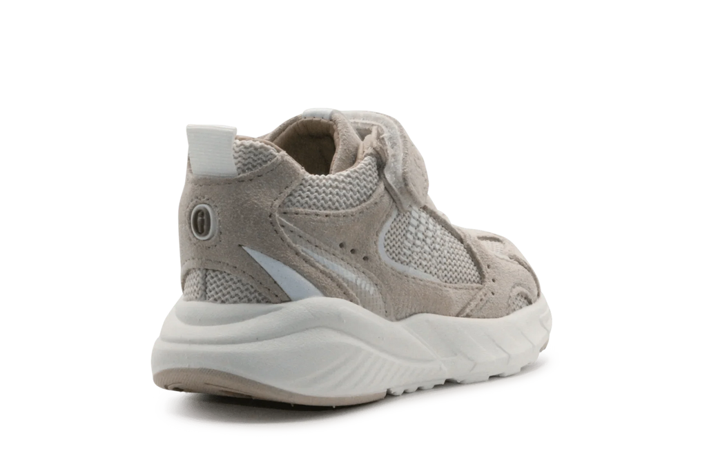 BL26S001-C  Sneaker Beige