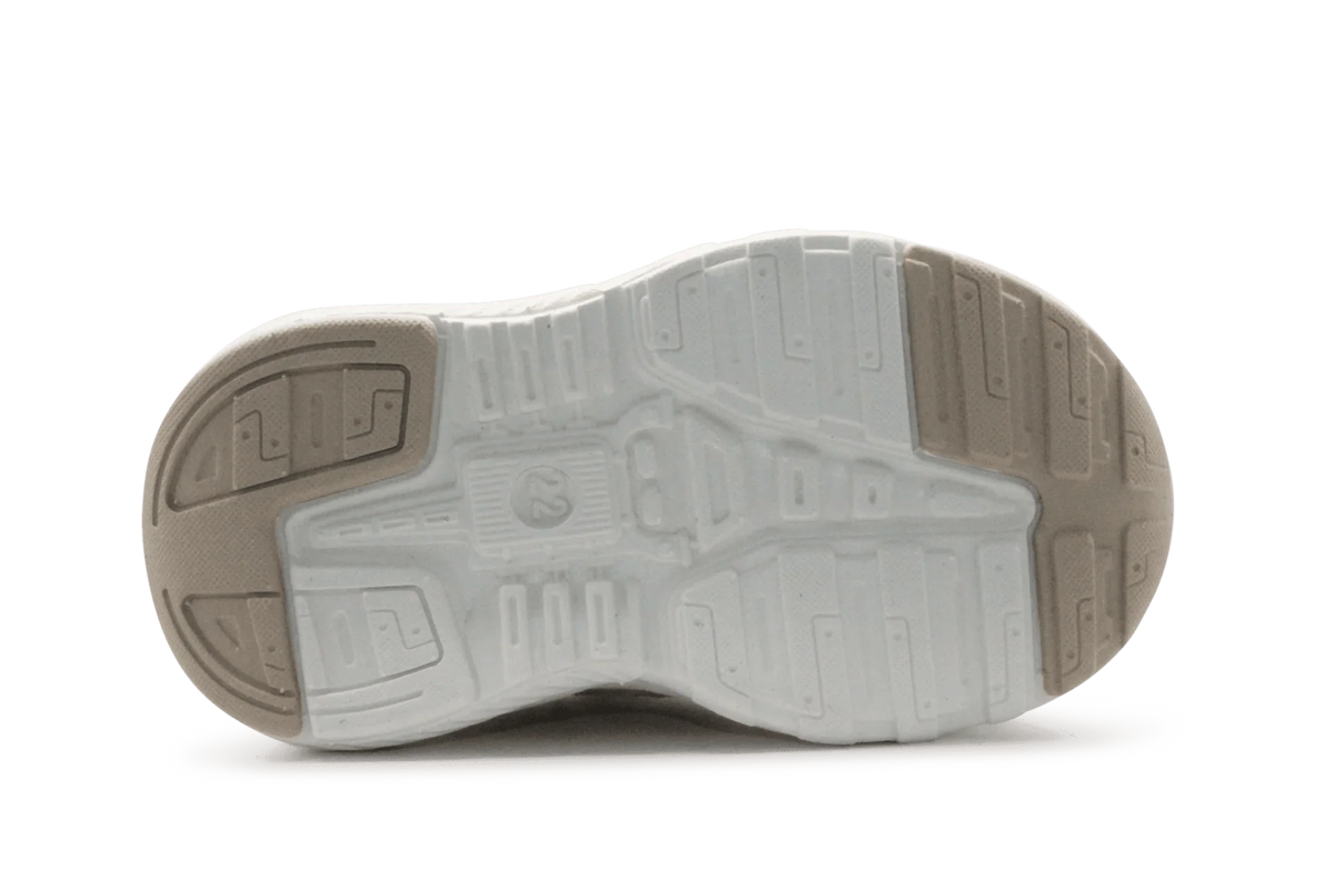 BL26S001-C  Sneaker Beige