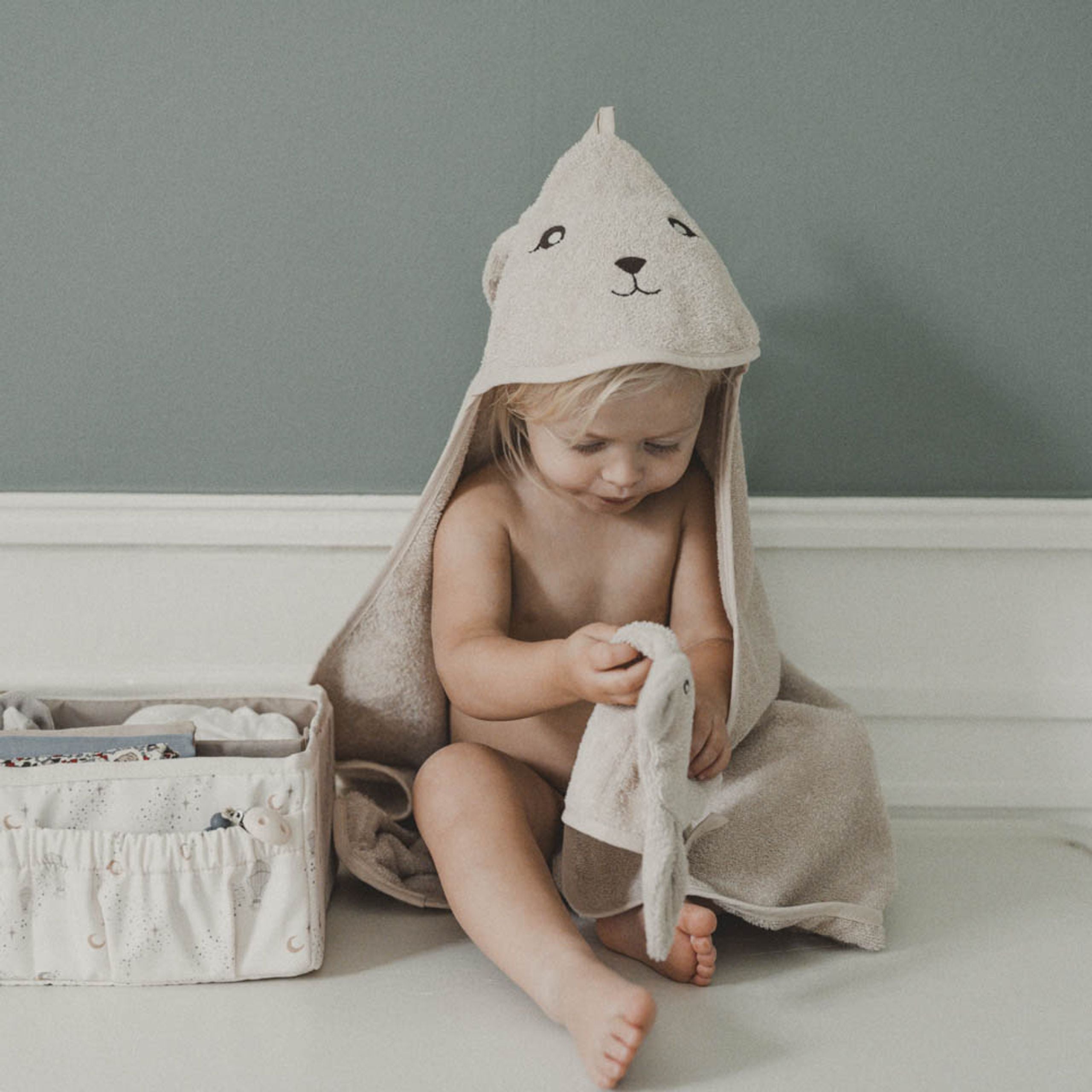 Mivo Hooded Towel - Bunny - MintMouse (Unicorner Concept Store)
