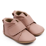 (1004) Pom Pom leather slippers - Scallops Dusty Old Rose