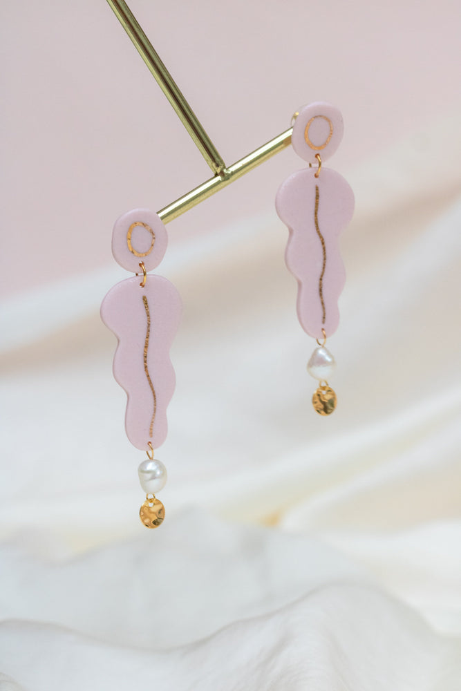 Statement Pink Pearl Earring Valentina