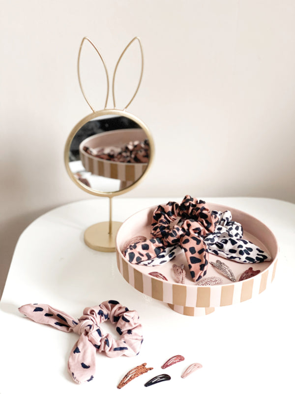 Set of 4 scrunchies