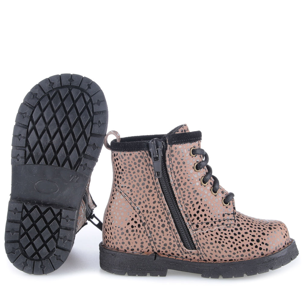 (EY2727A-1) Emel Lace Up Winter Boots with membrane