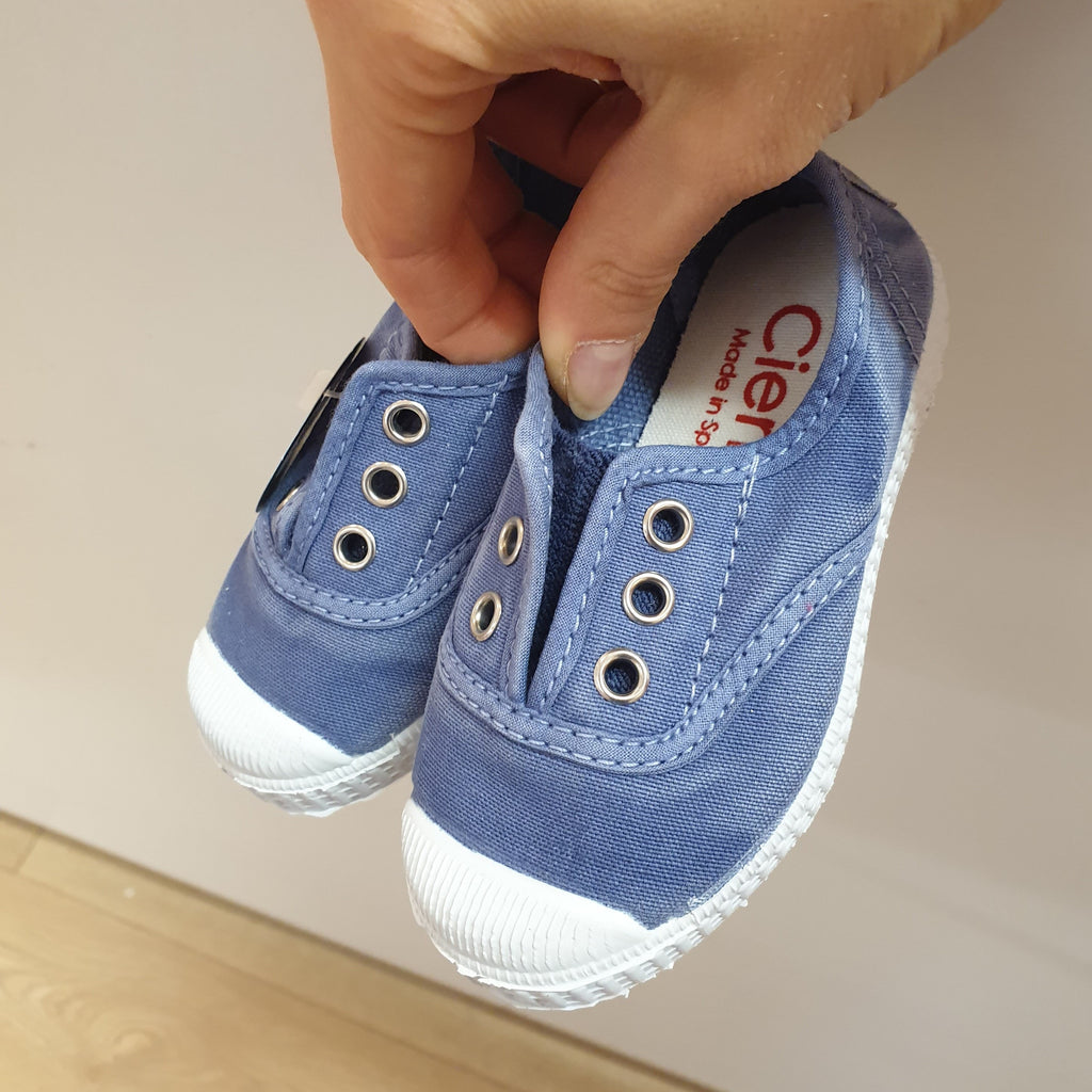 Cienta fabric slip-ons - blue - MintMouse (Unicorner Concept Store)