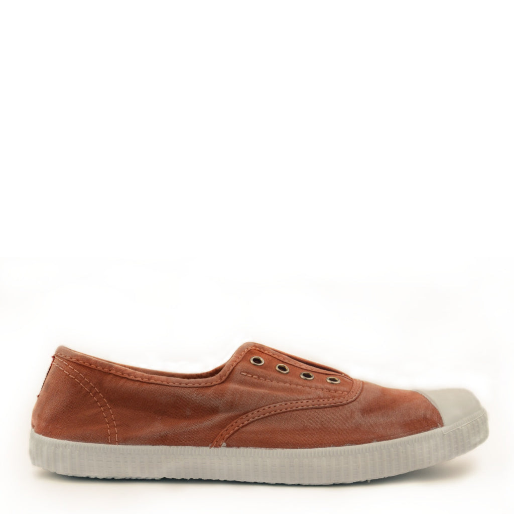 Cienta slip-ons - rust - MintMouse (Unicorner Concept Store)