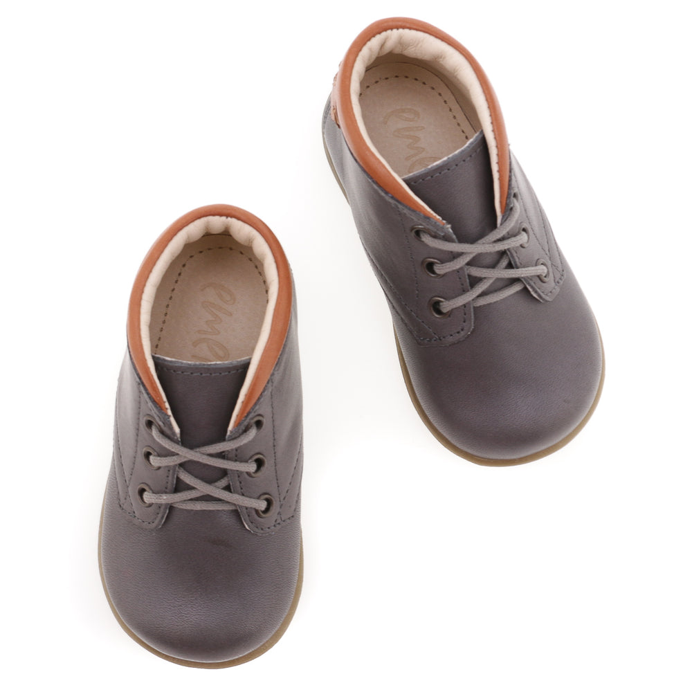 (2440-26) Emel first shoes