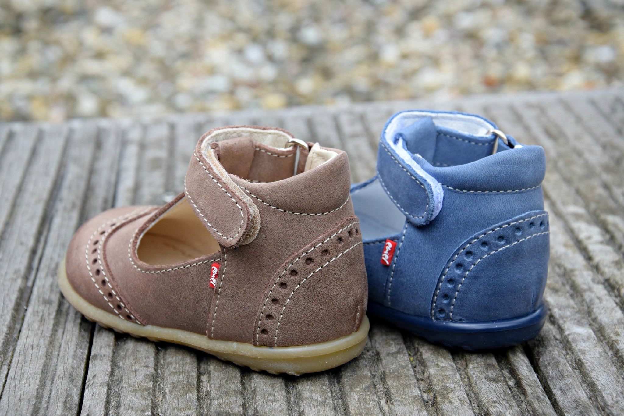 (1578-2) Emel Brown Half-Open Classics - MintMouse (Unicorner Concept Store)