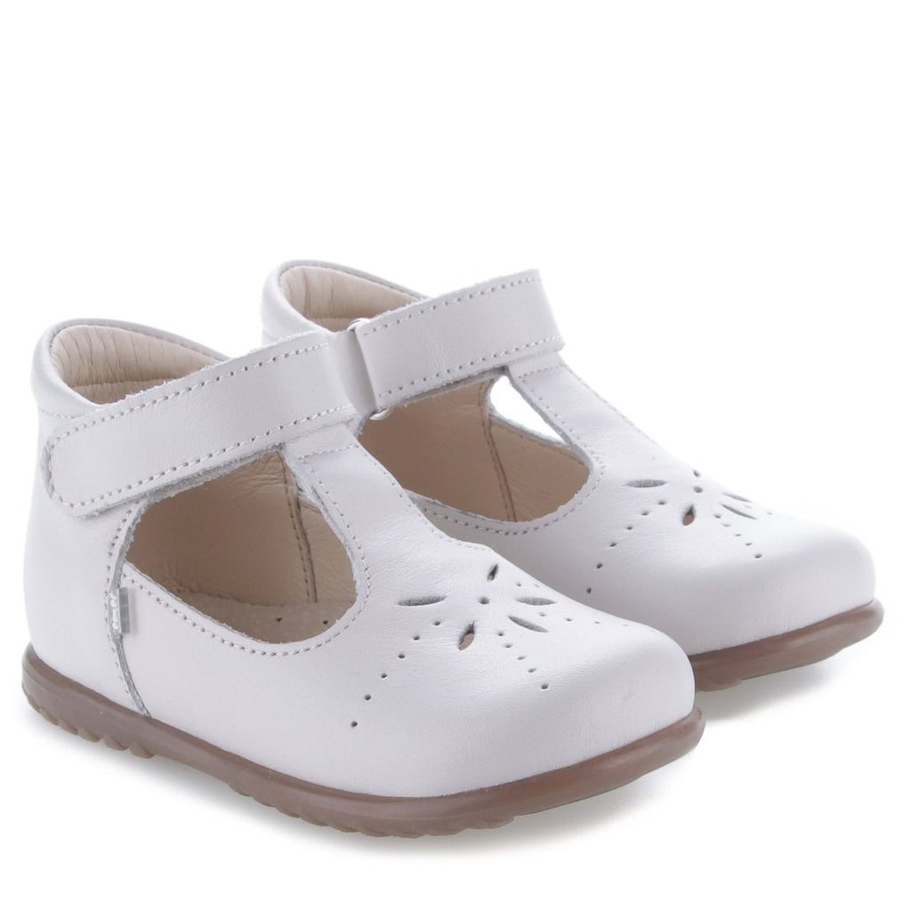 (2409F-4) Emel White - MintMouse (Unicorner Concept Store)