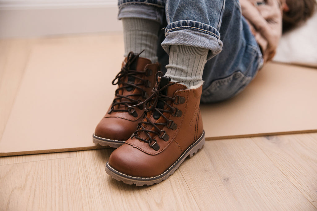 (Ev2545A-14/ EV2545MA-14/EV2545MA-14) Emel brown Lace Up Winter Boots - MintMouse (Unicorner Concept Store)
