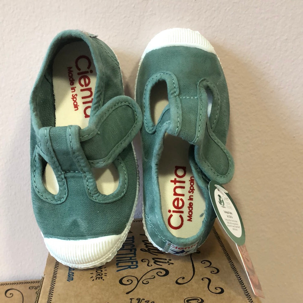 77777-189 Cienta fabric  Open shoe - Albhaca