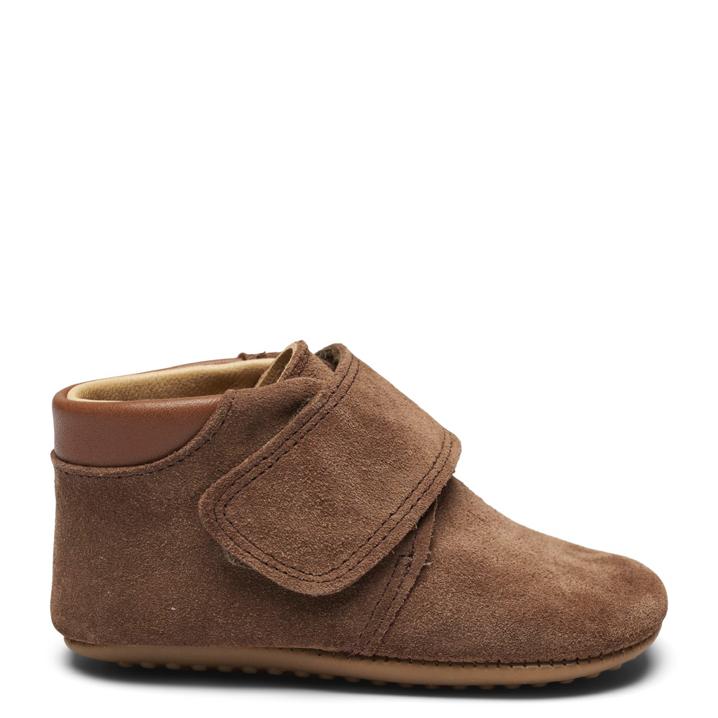 (1010) Pom Pom leather slippers - Light brown suede - MintMouse (Unicorner Concept Store)