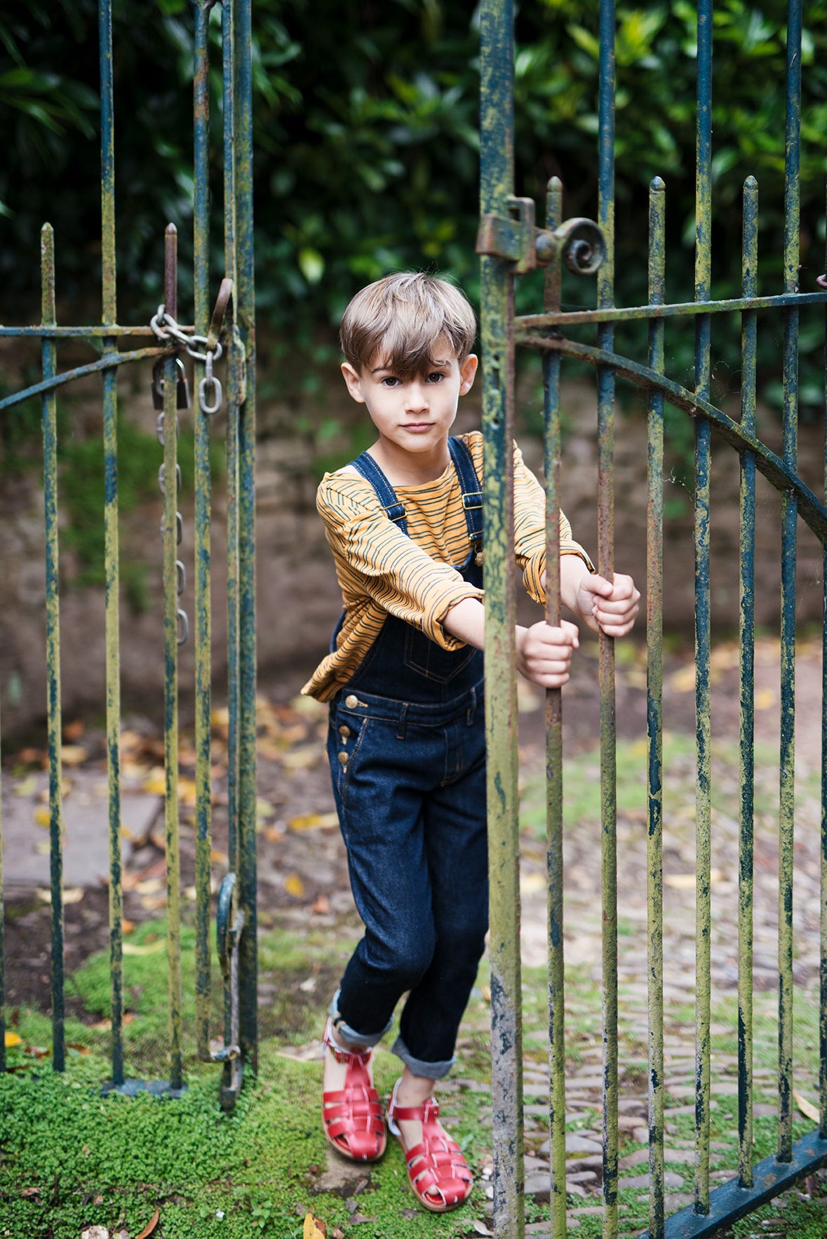 Salt-Water Sandal Shark - RED - MintMouse (Unicorner Concept Store)